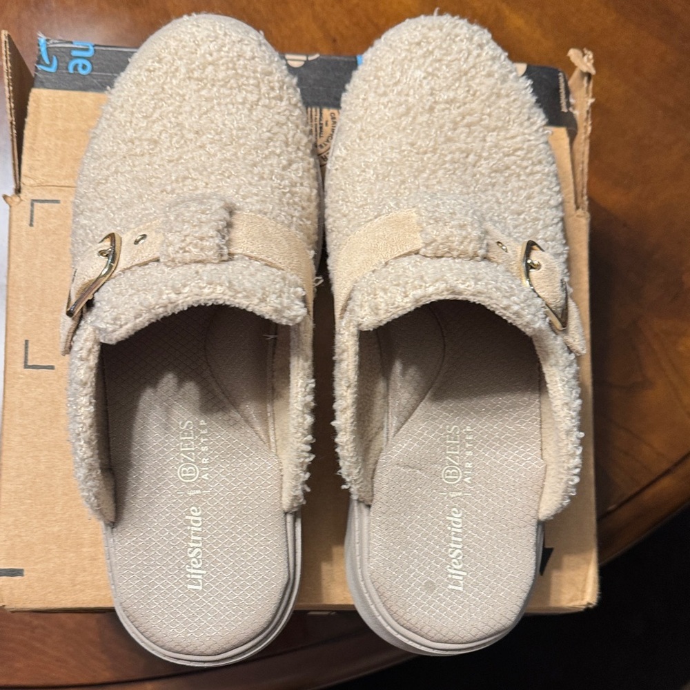Life Stride Tan Fuzzy Mules - Picture 5 of 7
